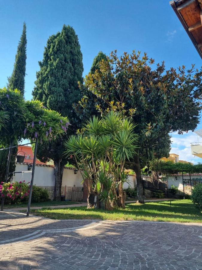 Tabor 2 Garden & Parking Apartment Napoli Exterior foto