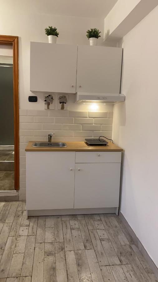 Tabor 2 Garden & Parking Apartment Napoli Exterior foto